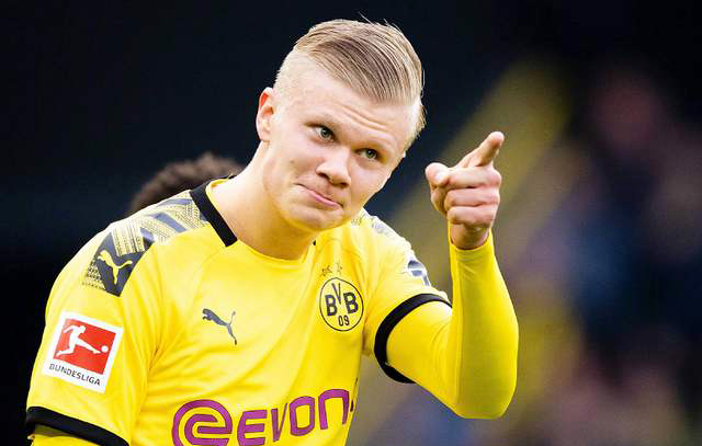 梅西是否参加世界杯？斯卡洛尼：这将由他自己决定（斯卡洛尼：梅西是否出战世界杯由他本人决定）